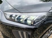 Hyundai IONIQ 44