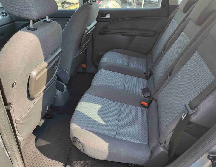 Ford C-MAX 8