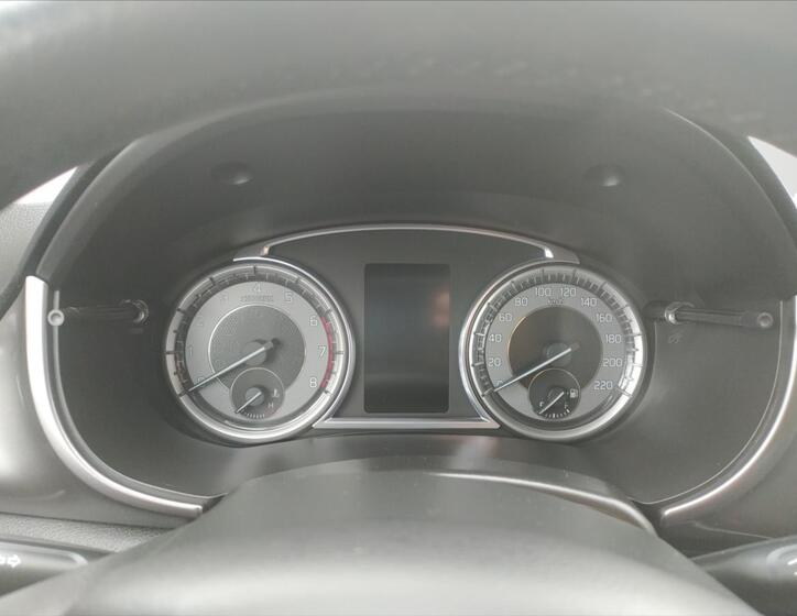 Suzuki Vitara 12