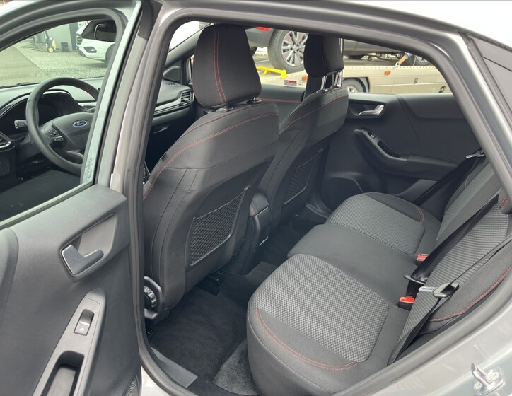 Ford Puma 16