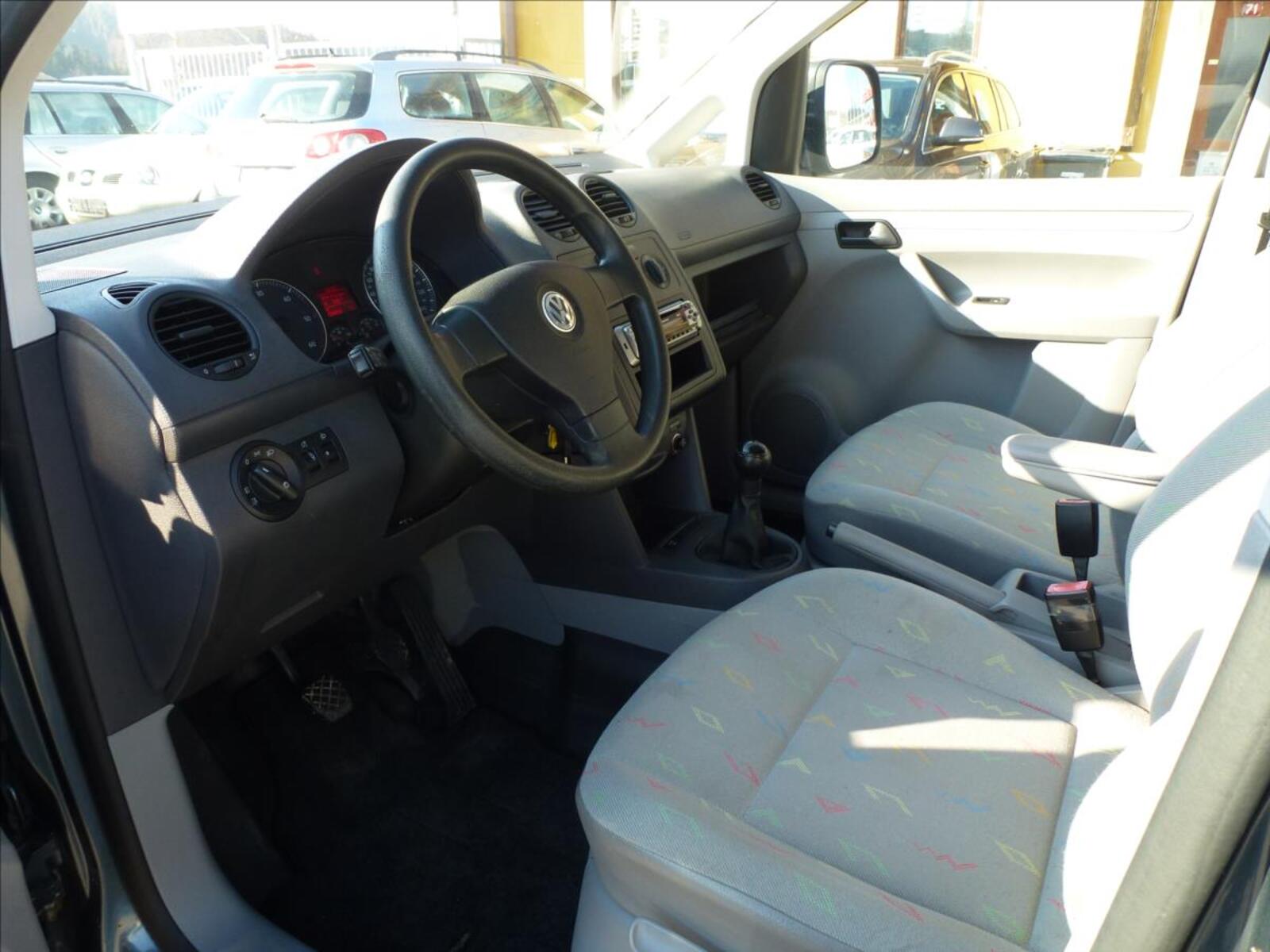 Volkswagen Caddy 13