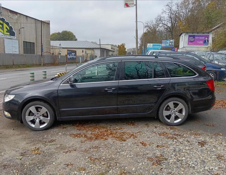 Škoda Superb 6