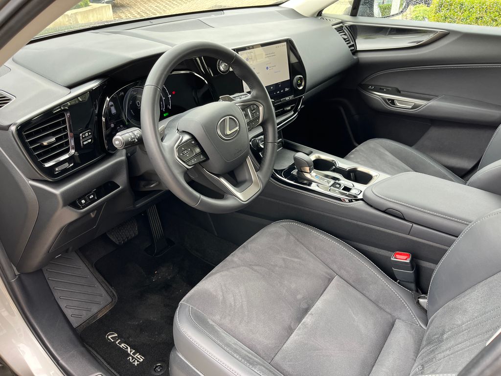 Lexus NX 350h