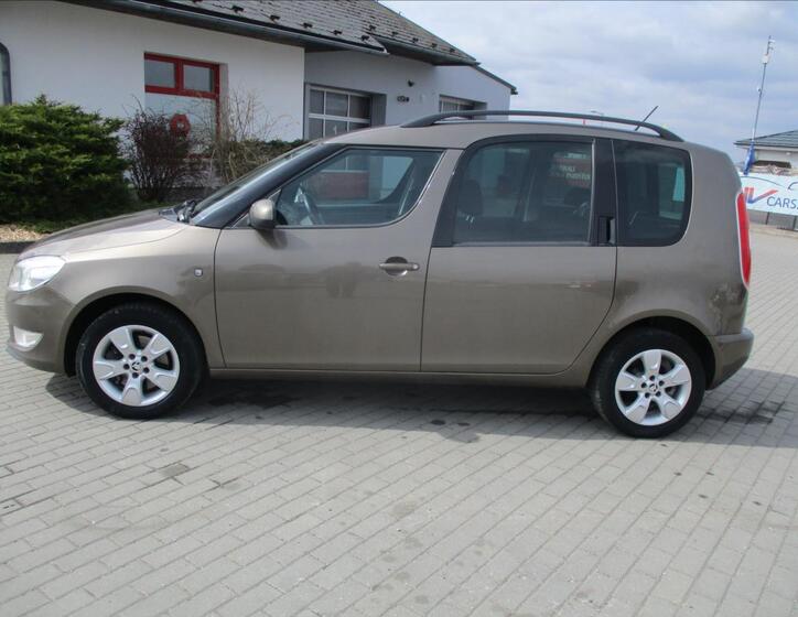 Škoda Roomster 2