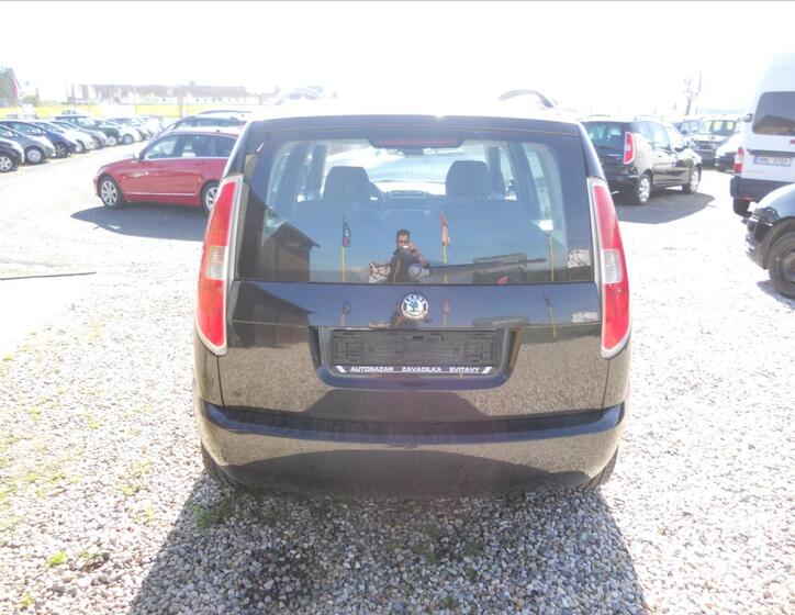 Škoda Roomster 7