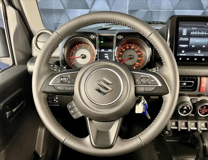Suzuki Jimny 13