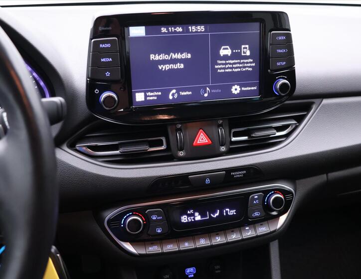 Hyundai i30 23