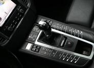 Porsche Macan 35