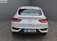 Hyundai i30 4