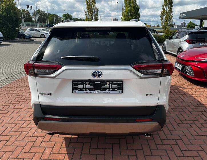 Toyota RAV4 4