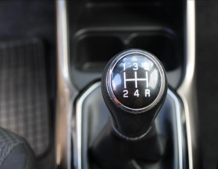 Suzuki Ignis 26