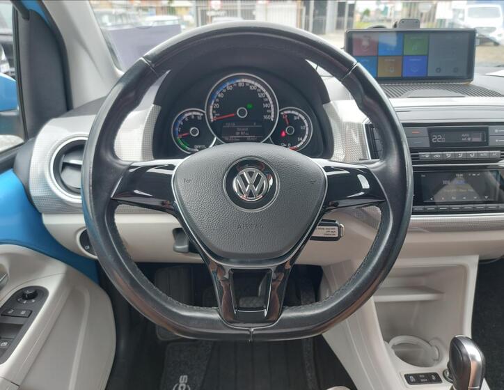 Volkswagen e-up! 29