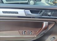 Volkswagen Touareg 10