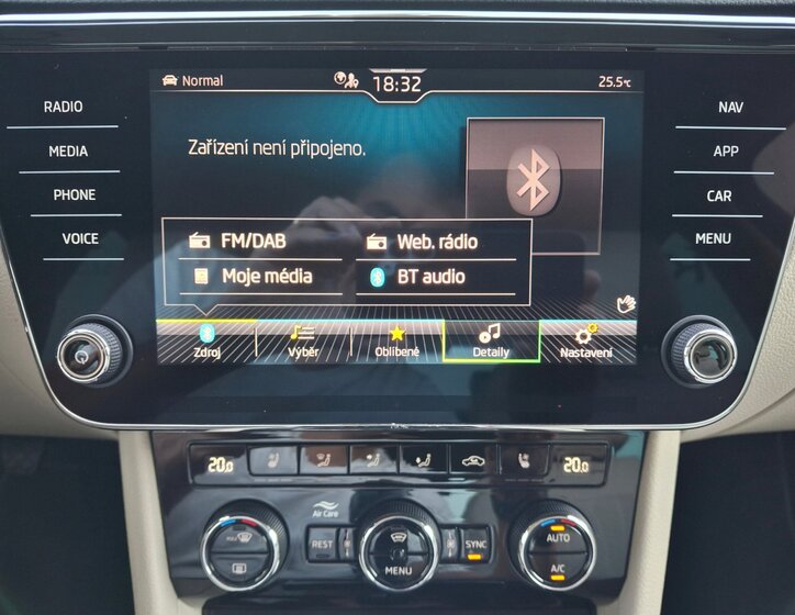 Škoda Superb 8