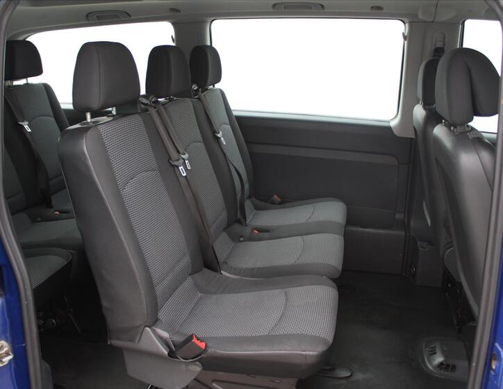 Mercedes-Benz Vito 10