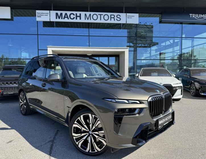 BMW X7 1