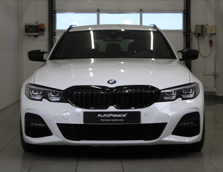 BMW Řada 3 2