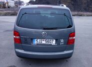 Volkswagen Touran 7