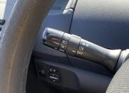 Toyota Yaris 16