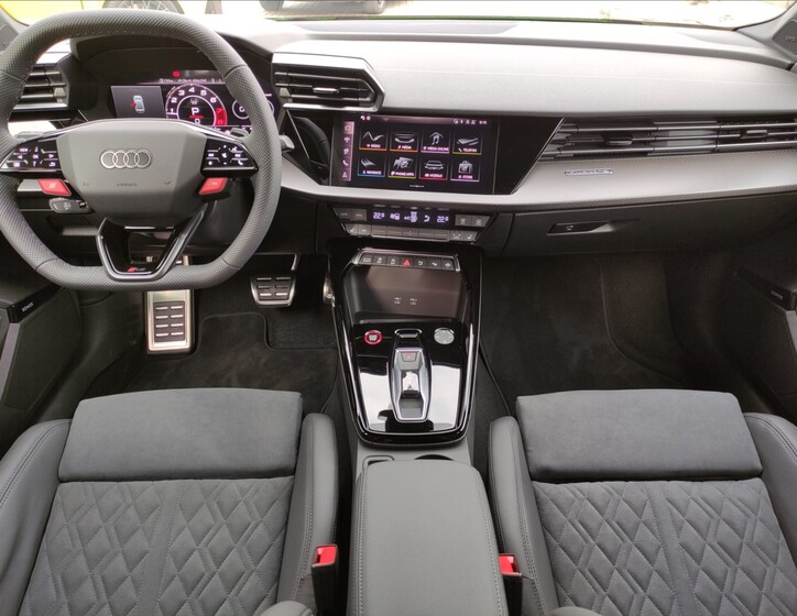Audi RS 3 8