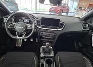 KIA XCeed 6