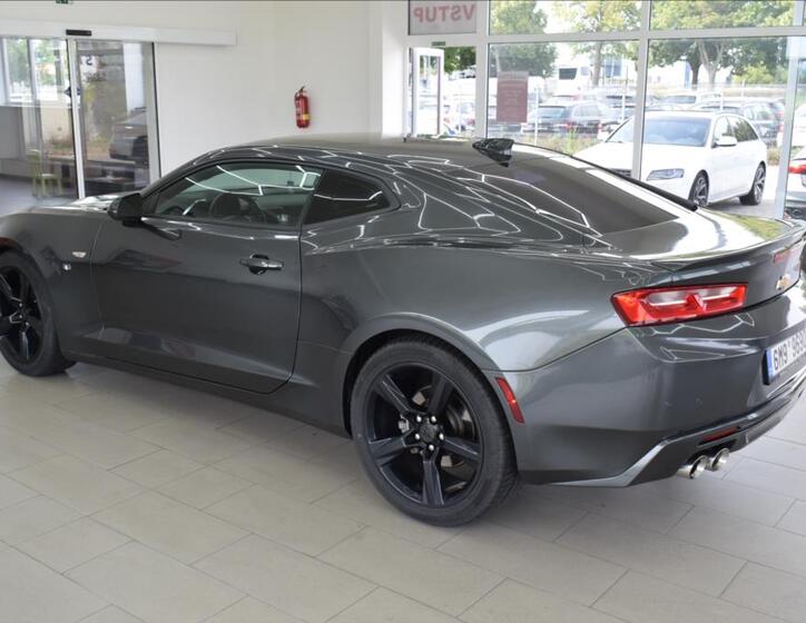 Chevrolet Camaro 8