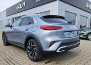 KIA XCeed 6