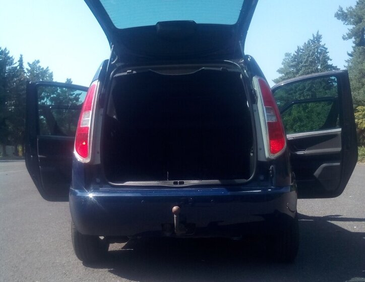 Škoda Roomster 7
