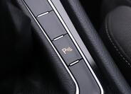 Volkswagen Golf 21