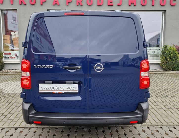 Opel Vivaro 9