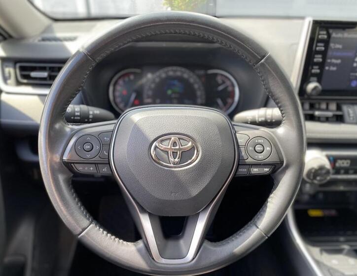 Toyota RAV4 14