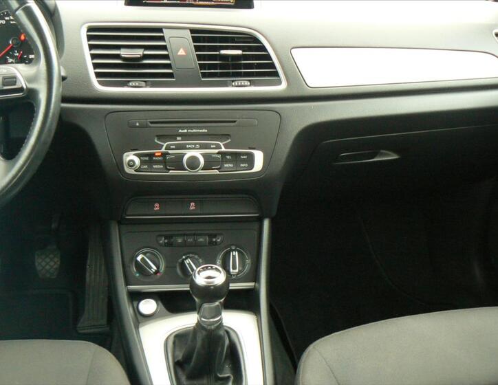 Audi Q3 13