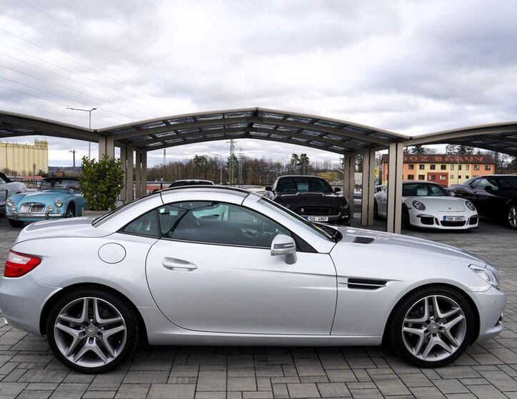 Mercedes-Benz SLK 7
