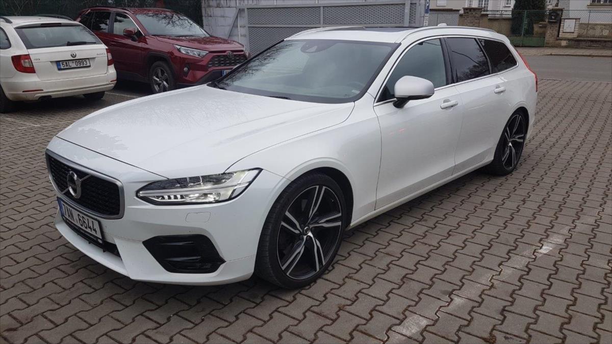 Volvo V90