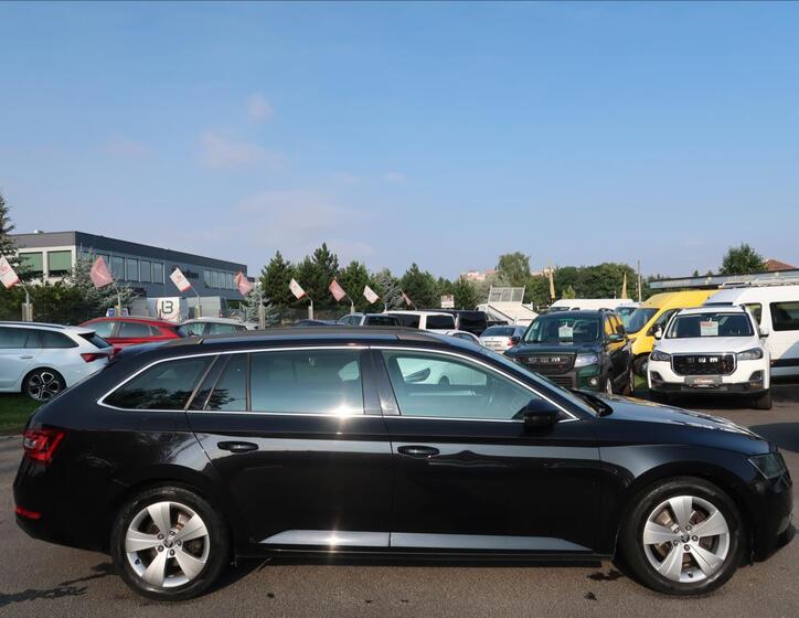 Škoda Superb 5