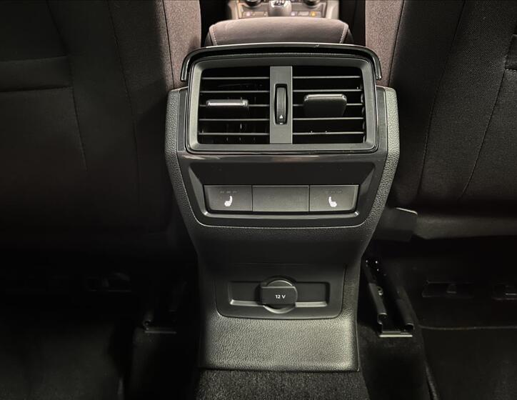 Škoda Karoq 23