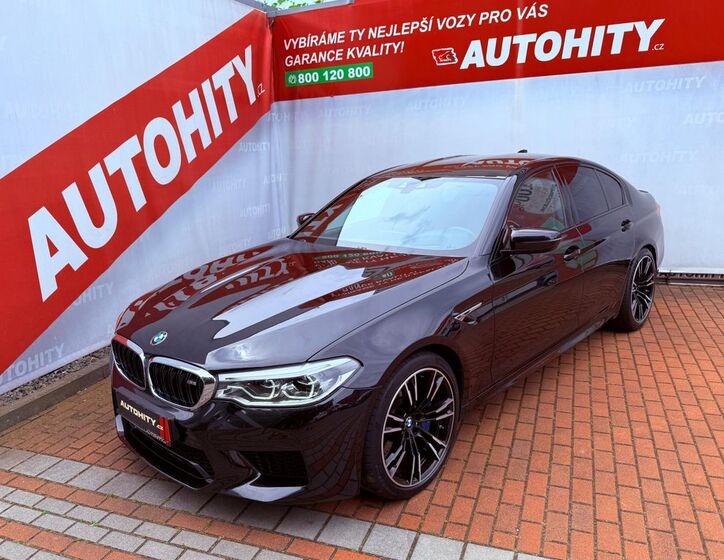 BMW M5 1