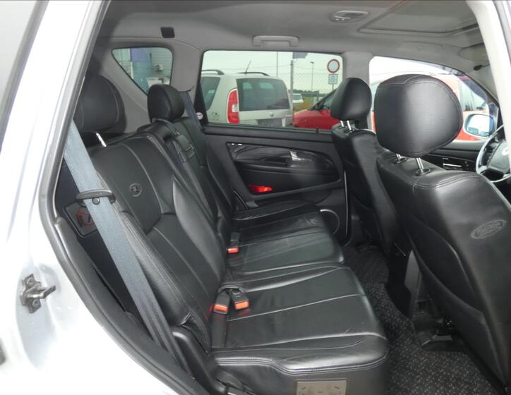 SsangYong Rexton 13