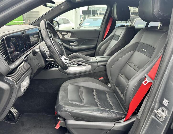 Mercedes-Benz GLE 10