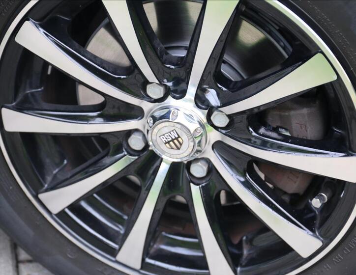 Volkswagen up! 9