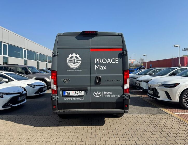 Toyota Proace Max 6