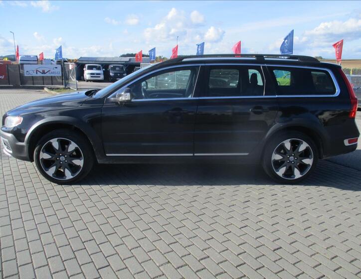 Volvo XC70 2