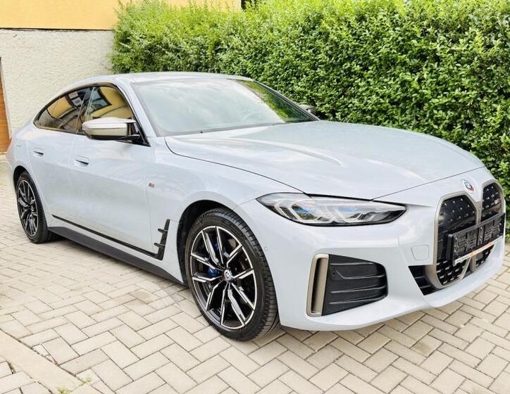 BMW i4 3