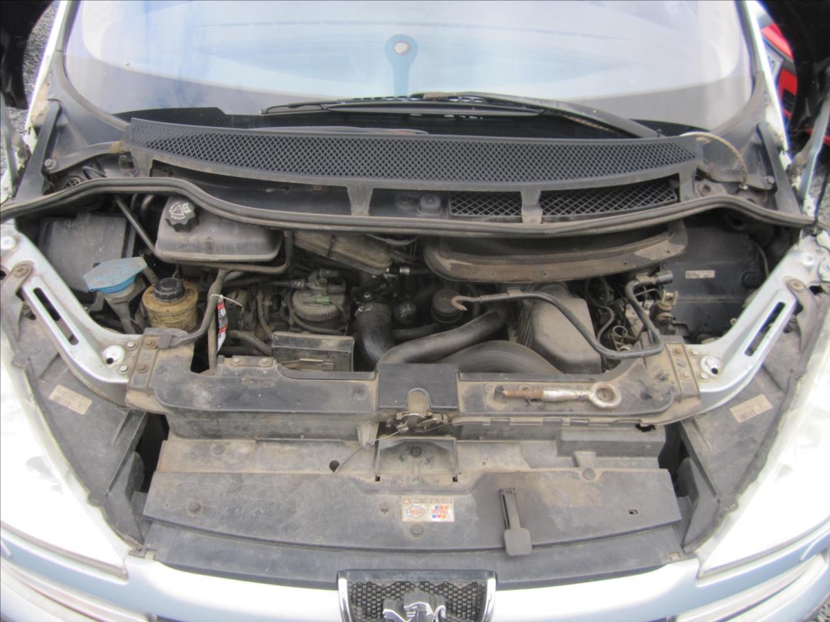 Peugeot 807