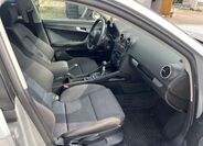 Audi A3 8