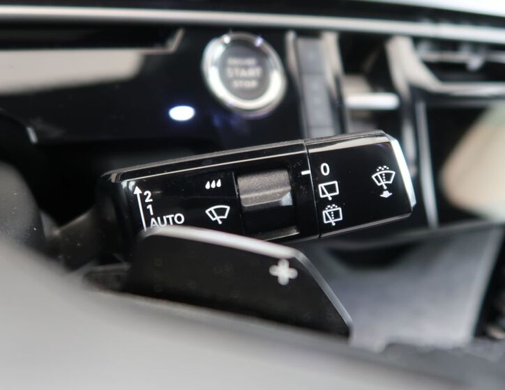 Peugeot 5008 31