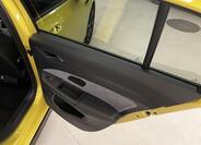 Volkswagen Golf 24