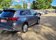 Mitsubishi Outlander 6