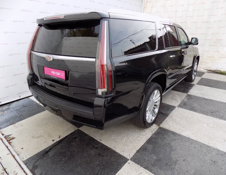 Cadillac Escalade 7