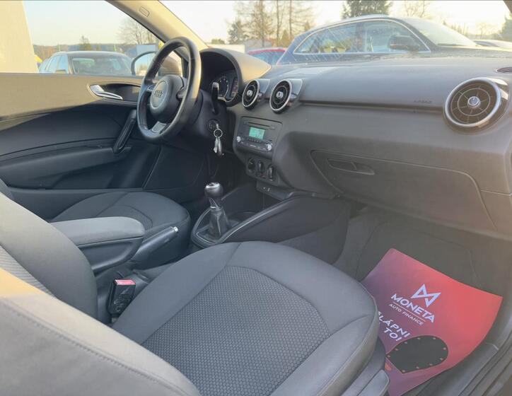 Audi A1 16